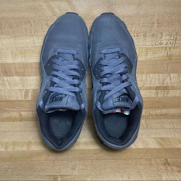 Original Womens Nike  Air Max 90 Trainers Pure Platinum Dark Grey 325213 035 - Picture 4 of 8